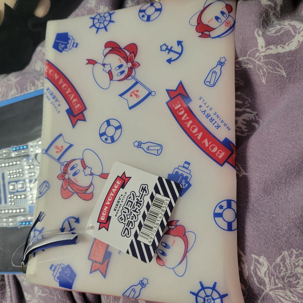 Bon Voyage Pouch with Red and Blue Design Kirby